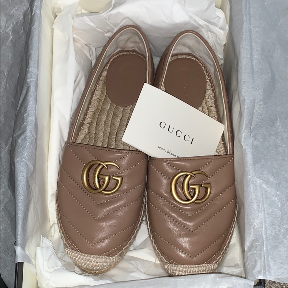 Authentic Gucci Shoes. Worn twice.